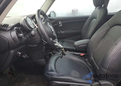 2017 Mini Cooper z USA, uszkodzony, nr VIN WMWXP5C39H2F61875